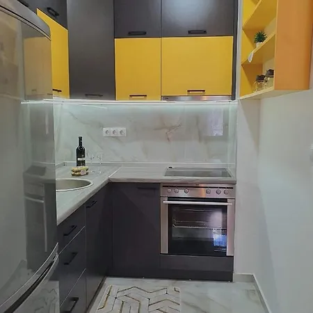 Zara 1 * Bijeljina